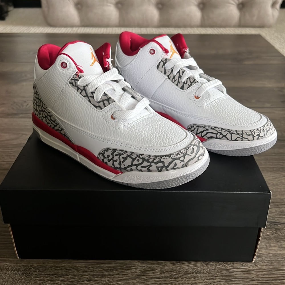 NEW Jordan 3 Retro (PS) - Size 2
